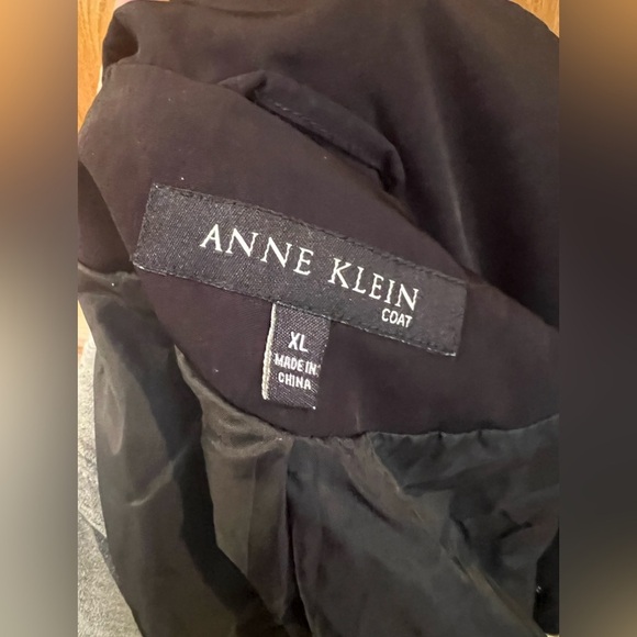 Anne Klein - Black Coat - Picture 2 of 15